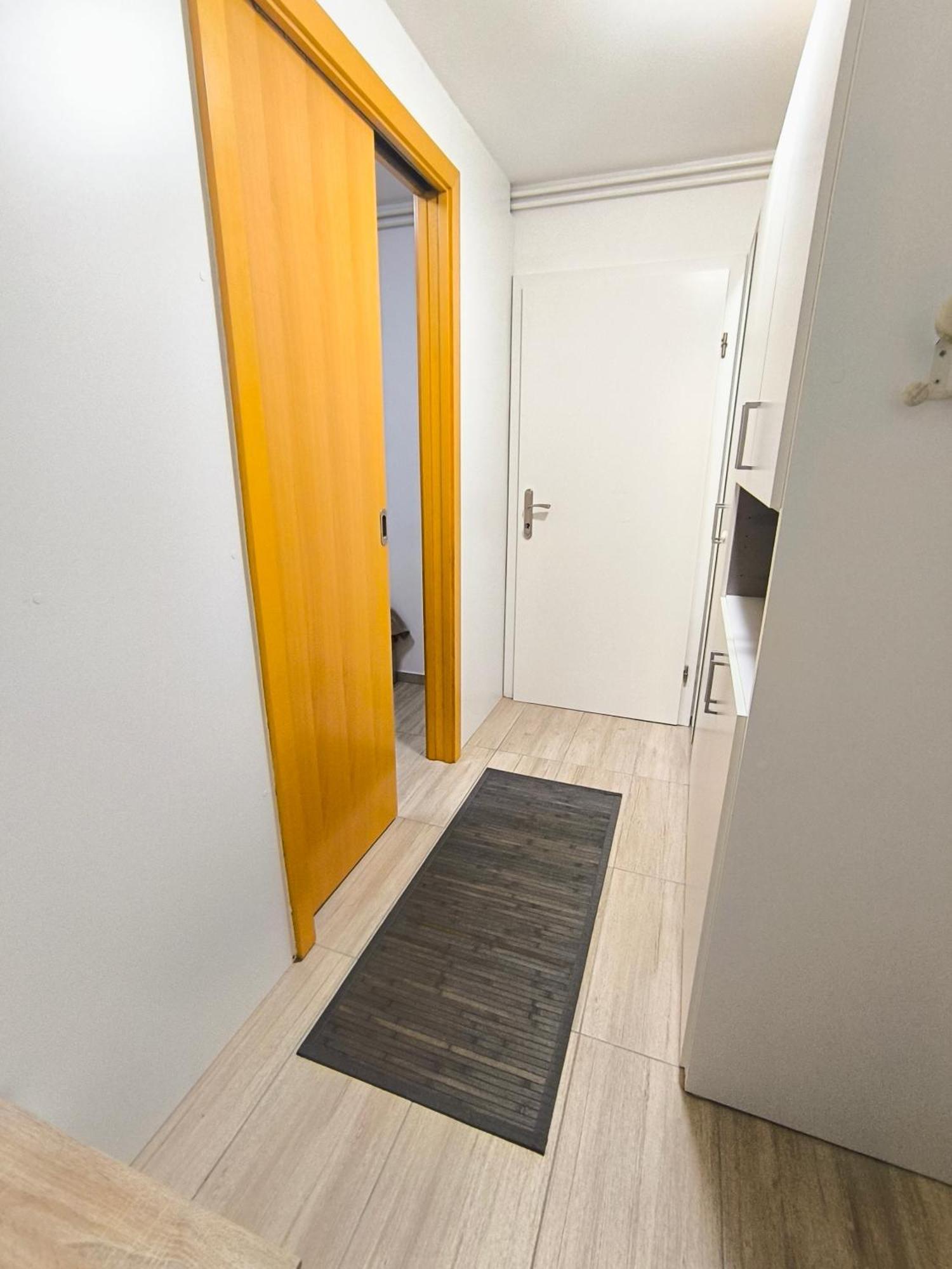 Jo-Ma Apartma - Safe Parking Lubiana Esterno foto